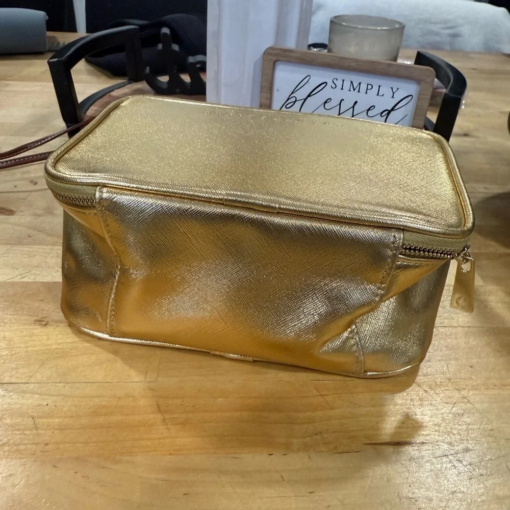Chanteicaille bag cosmetic